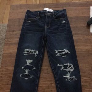 American Eagle - Ripped Jeans
